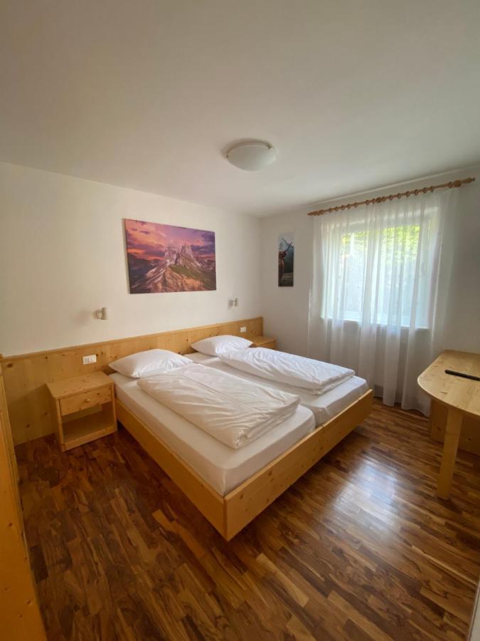 Amalia Apartment Santa Cristina Val Gardena ภายนอก รูปภาพ