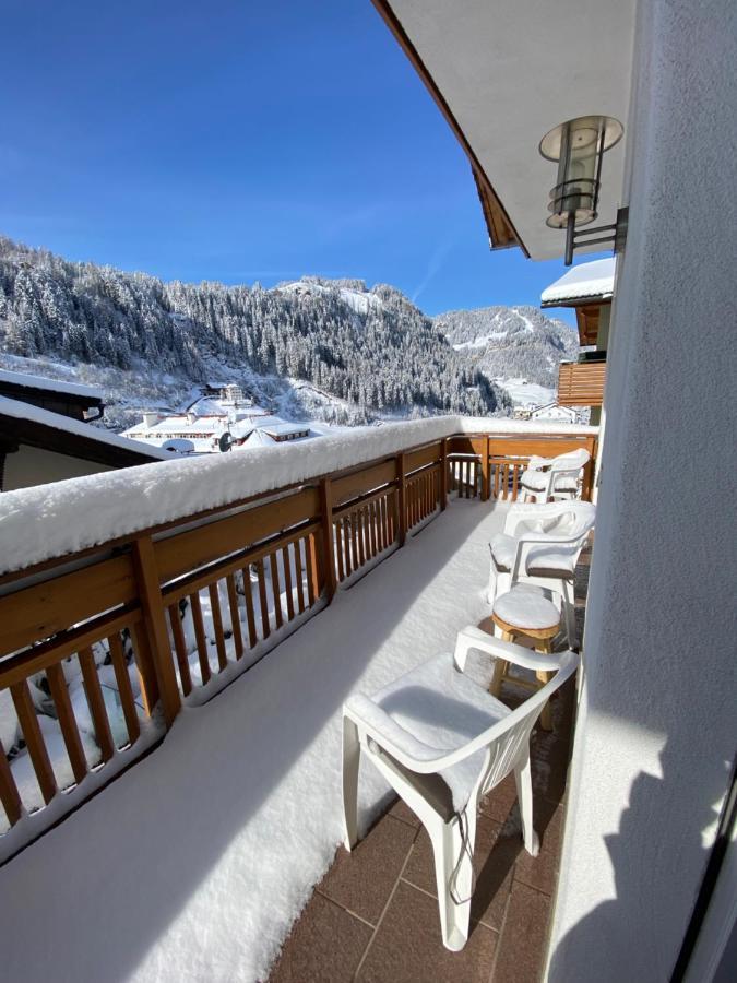Amalia Apartment Santa Cristina Val Gardena ภายนอก รูปภาพ